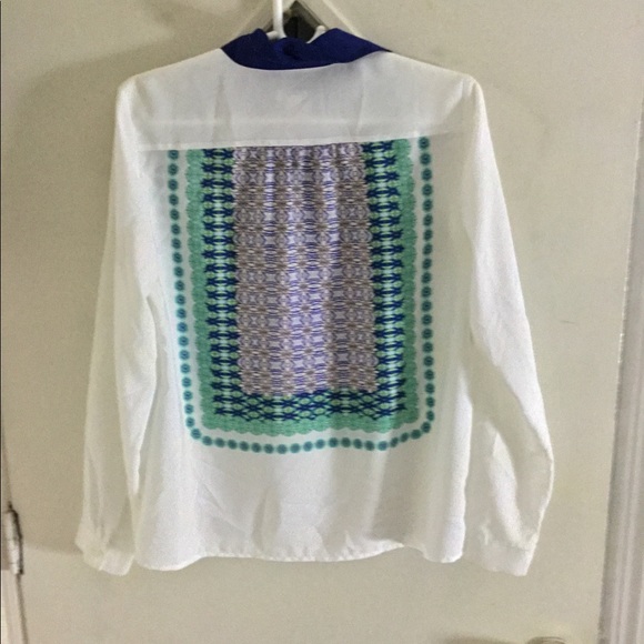 Long sleeves  half way button down shirt - Picture 6 of 12